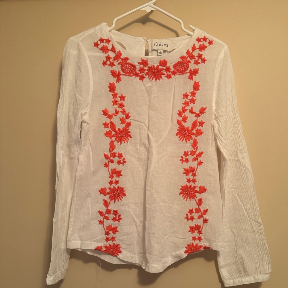 LIKE NEW! Embroidered gauze-y linen shirt, size small.